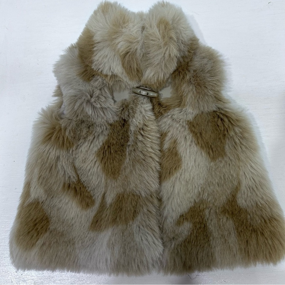 Koala Kids Baby Girl Faux Fur Multicolor Vest Size 9-12 months